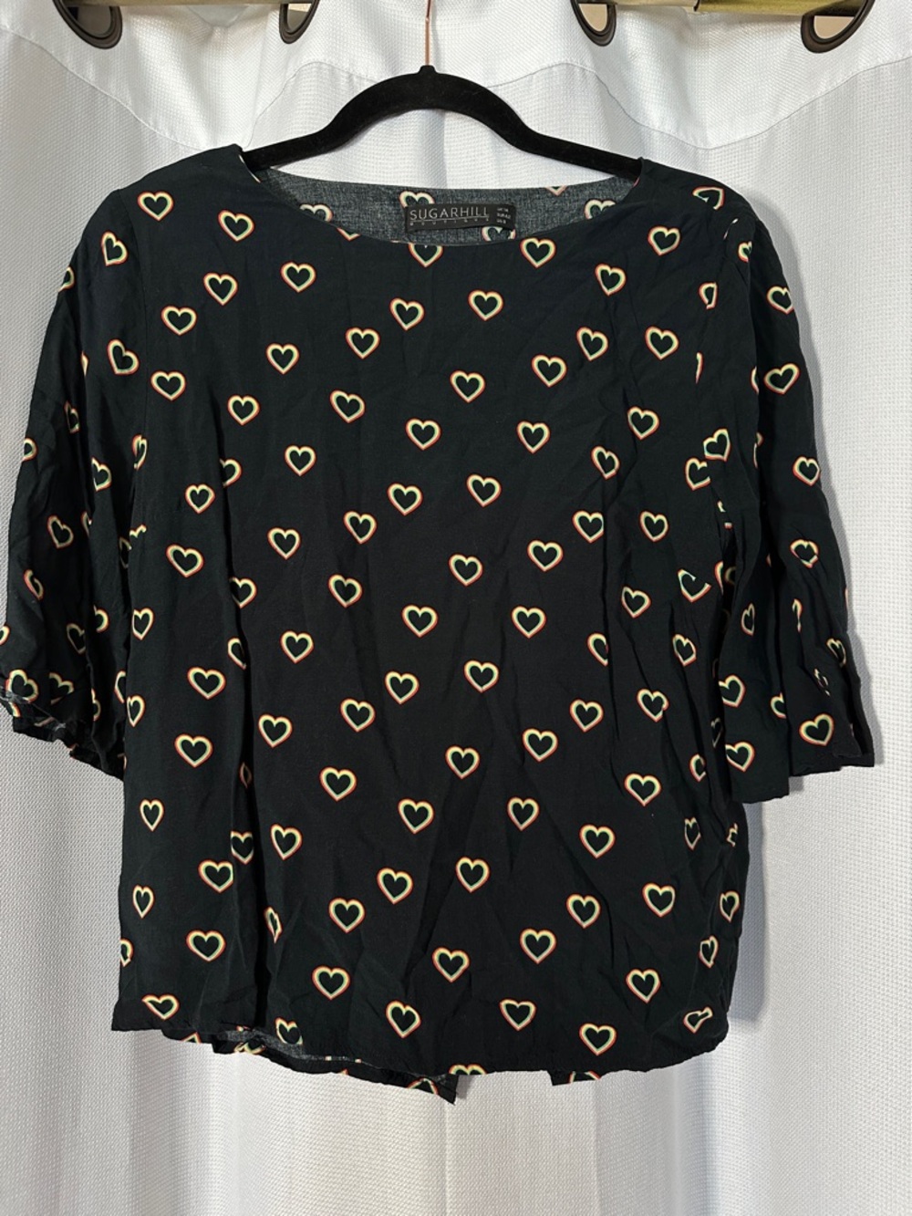 Women’s Sugar Boutique Black Heart-Print Women’s Blouse size 8